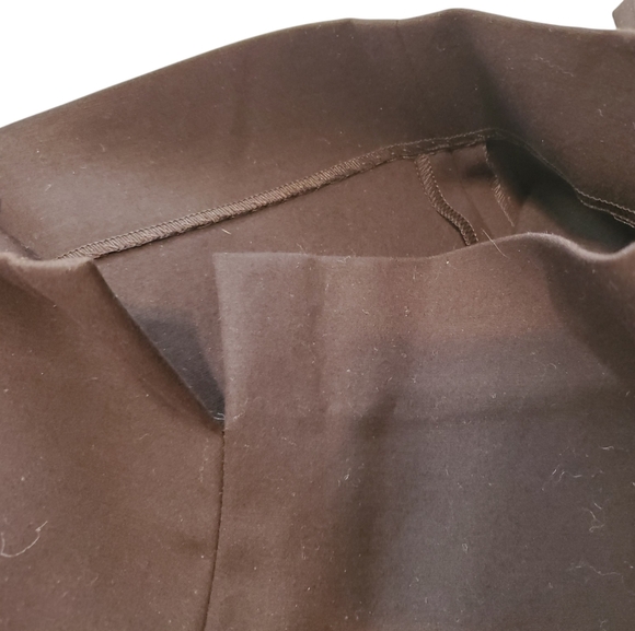 Saint John Dark Brown Long Shorts, With Pockets And Belt Loops Size 16 - Picture 5 of 5